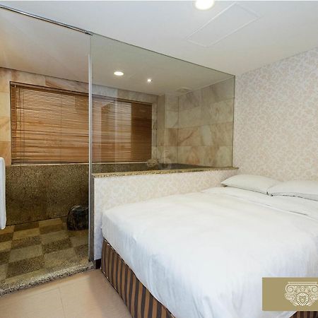 Royal Seasons Hotel Beitou Taipei Extérieur photo