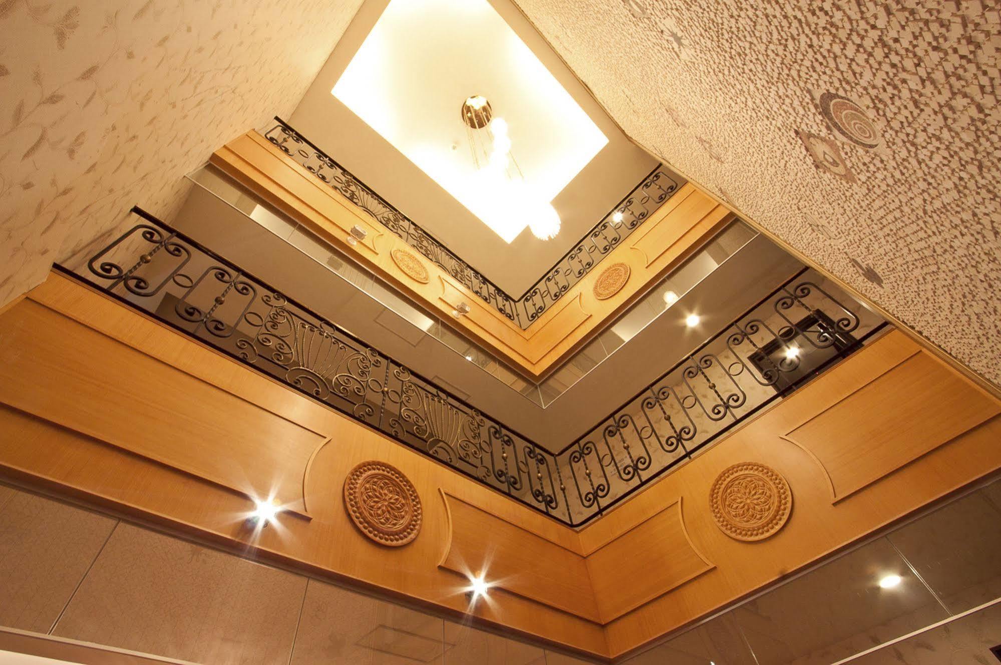 Royal Seasons Hotel Beitou Taipei Extérieur photo